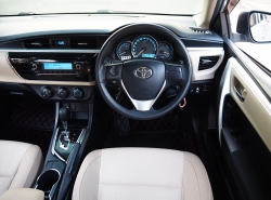 รถมือสอง TOYOTA COROLLA ALTIS ปี 2014 สีเทา