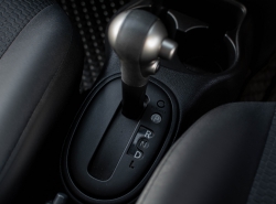 รถมือสอง NISSAN MARCH ปี 2012 สีม่วง