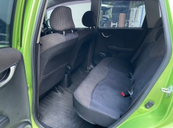 รถมือสอง HONDA JAZZ ปี 2014 สีเขียว