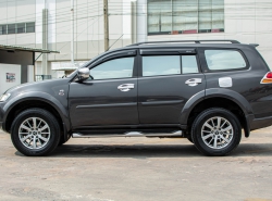 รถมือสอง MITSUBISHI PAJERO SPORT ปี 2014 สีเทา
