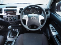 รถมือสอง TOYOTA HILUX VIGO ปี 2014 สีเทา