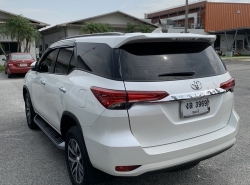 รถมือสอง TOYOTA FORTUNER ปี 2019 สีขาว