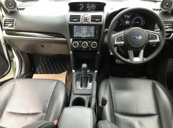 รถมือสอง SUBARU FORESTER ปี 2017 สีขาว