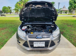 รถมือสอง FORD FOCUS ปี 2013 สีเทา