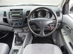 รถมือสอง TOYOTA HILUX VIGO ปี 2012 สีขาว