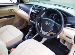 รถมือสอง TOYOTA YARIS ปี 2018 สีบรอนซ์