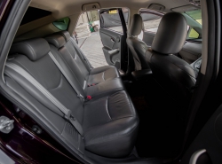 รถมือสอง TOYOTA PRIUS ปี 2011 สีแดง