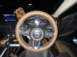 รถมือสอง MAZDA 3 ปี 2017 สีน้ำตาล