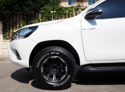 รถมือสอง TOYOTA HILUX REVO ปี 2017 สีขาว
