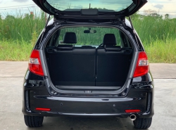 รถมือสอง HONDA JAZZ ปี 2012 สีดำ