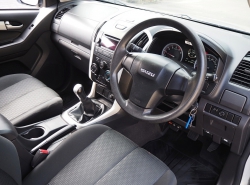 รถมือสอง ISUZU D-MAX ปี 2017 สีเทา