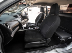 รถมือสอง NISSAN NP 300 NAVARA ปี 2015 สีเทา