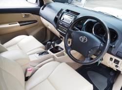 รถมือสอง TOYOTA FORTUNER ปี 2008 สีขาว