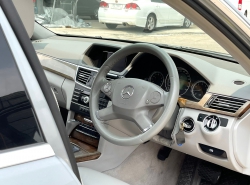 รถมือสอง MERCEDES-BENZ E-CLASS E200 CGI ปี 2011 สีเทา
