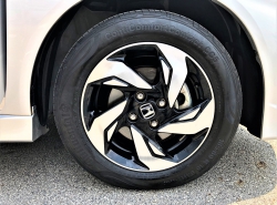 รถมือสอง HONDA MOBILIO ปี 2015 สีขาว