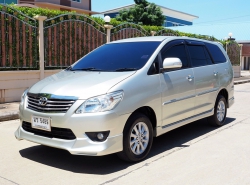 TOYOTA INNOVA ปี 2012