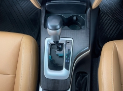 รถมือสอง TOYOTA FORTUNER ปี 2015 สีน้ำตาล