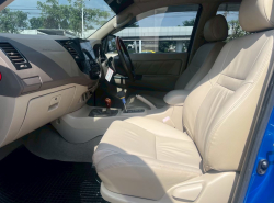 รถมือสอง TOYOTA FORTUNER ปี 2005 สีฟ้า
