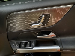 รถมือสอง MERCEDES-BENZ GLA-CLASS GLA250 ปี 2020 สีบรอนซ์