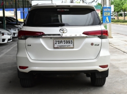 รถมือสอง TOYOTA FORTUNER ปี 2016 สีขาว