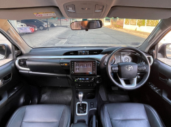 รถมือสอง TOYOTA HILUX REVO ปี 2022 สีเทา