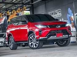 รถมือสอง TOYOTA FORTUNER ปี 2021 สีแดง