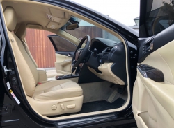 รถมือสอง TOYOTA CAMRY ปี 2017 สีดำ