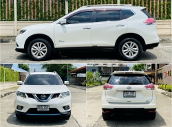 รถมือสอง NISSAN X-TRAIL ปี 2016 สีขาว