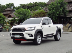 TOYOTA HILUX REVO ปี 2017