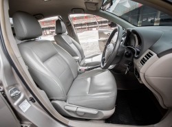 รถมือสอง TOYOTA COROLLA ALTIS ปี 2010 สีน้ำตาล