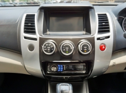รถมือสอง MITSUBISHI PAJERO ปี 2012 สีขาว