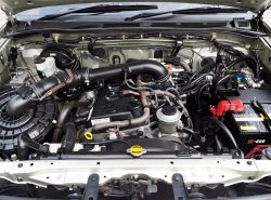 รถมือสอง TOYOTA FORTUNER ปี 2011 สีบรอนซ์