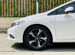 รถมือสอง HONDA CIVIC ปี 2013 สีขาว