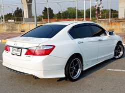 รถมือสอง HONDA ACCORD ปี 2013 สีขาว