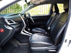 รถมือสอง TOYOTA YARIS ปี 2017 สีขาว