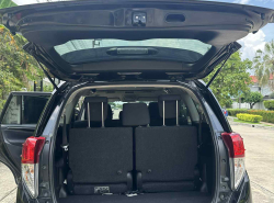 รถมือสอง TOYOTA INNOVA ปี 2020 สีดำ