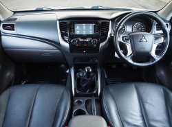 รถมือสอง MITSUBISHI TRITON ปี 2016 สีขาว