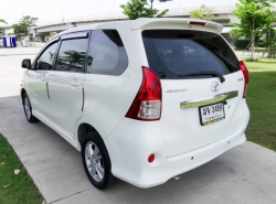 TOYOTA AVANZA ปี 2012