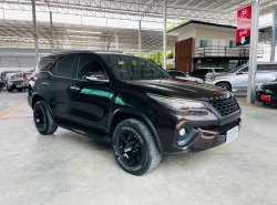 รถมือสอง TOYOTA FORTUNER ปี 2015 สีน้ำตาล