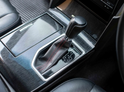 รถมือสอง TOYOTA CAMRY ปี 2017 สีขาว