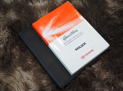 รถมือสอง TOYOTA HILUX REVO ปี 2016 สีขาว