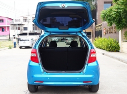 รถมือสอง HONDA JAZZ ปี 2011 สีฟ้า