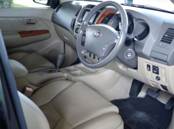 รถมือสอง TOYOTA FORTUNER ปี 2009 สีดำ