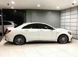 รถมือสอง MERCEDES-BENZ C-CLASS C32 AMG ปี 2018 สีขาว
