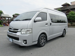 TOYOTA HIACE ปี 2014