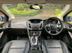 รถมือสอง FORD FOCUS ปี 2013 สีน้ำเงิน