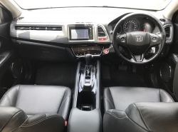 รถมือสอง HONDA HR-V ปี 2017 สีขาว