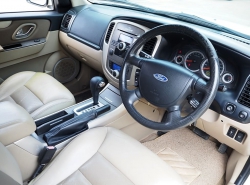 รถมือสอง FORD ESCAPE ปี 2012 สีขาว