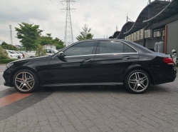 รถมือสอง MERCEDES-BENZ E-CLASS E300 ปี 2015 สีดำ