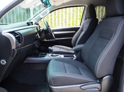 รถมือสอง TOYOTA HILUX REVO ปี 2018 สีขาว